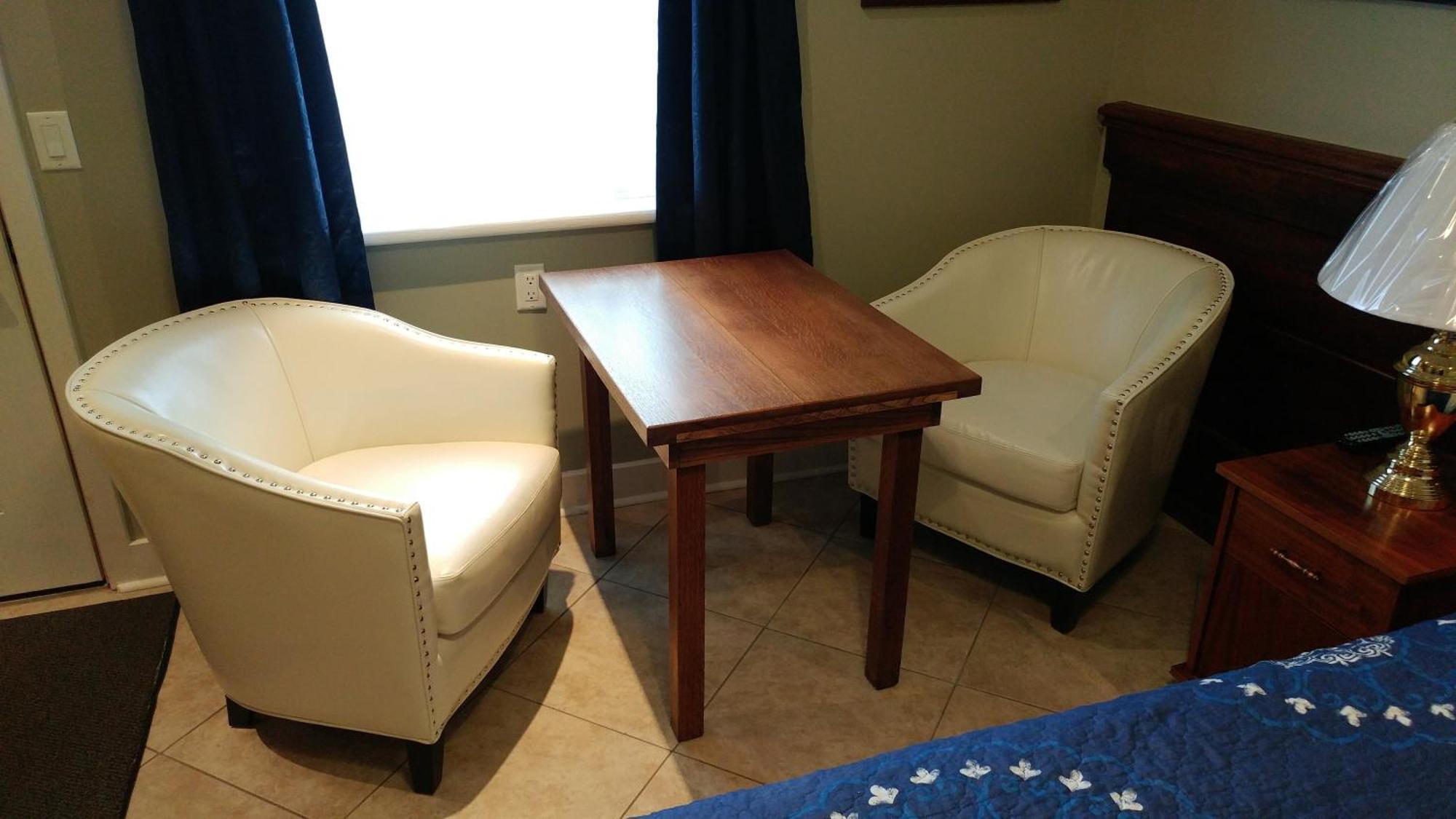 Lionheart Guest House Лайънс Хед Екстериор снимка